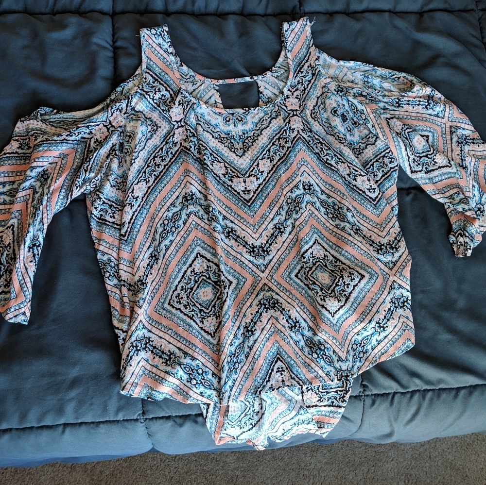 Women's shirt